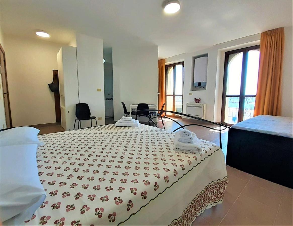 K&K Room Duomo1 Termoli Zewnętrze zdjęcie